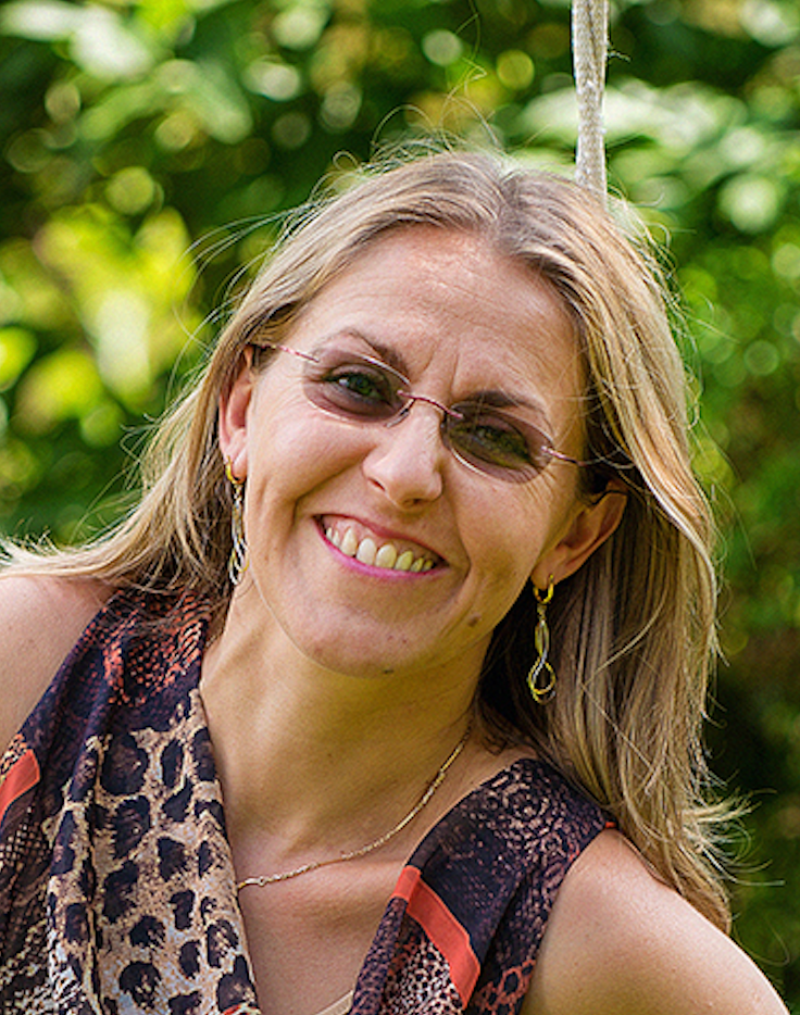 Ioana Cozmuța, PhD